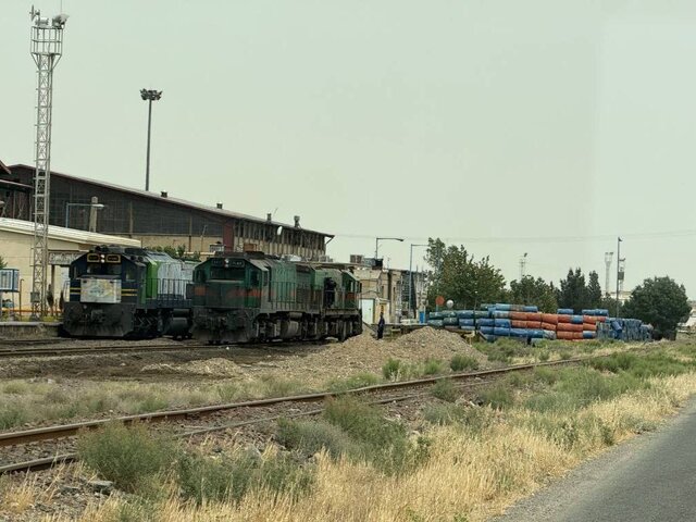 صادرات ۵۰۰۰ هزار تن کالا از بندر خشک آپرین/ انجام عمده واردات از شهرهای مرکزی چین