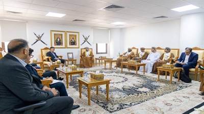 دستاورد سفر فرزین به مسقط؛ از ایجاد بانک مشترک بین ایران و عمان تا صدور کارت گردشگری