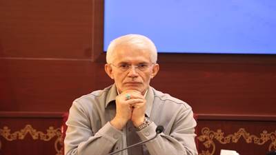 معاون توسعه ورزش قهرمانی و حرفه‌ای وزارت ورزش و جوانان گفت: در خصوص ماجرای دوومیدانی با هیچ فردی تعارف نداریم و بدون اغماض با خاطیان این پرونده برخورد جدی می‌شود.