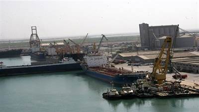 سرتیپ یحیی سریع، سخنگوی نیروهای مسلح یمن از تجاوز جدید صهیونیست‌ها به بندر الحدیده و مقابله پدافندی با جنگنده های این رژیم خبر داد. 