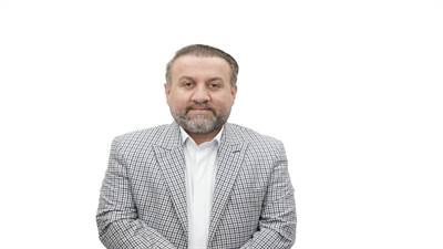 ۱۳ فروردین امسال، روز طبیعت با حال‌وهوایی متفاوت از هر سال فرا رسیده است. در حالی که طبیعت ایران غرق در شکوفایی بهاری است، دل‌های ما با یاد معمار بزرگ عزت و استقلالمان، رهبر شهید، حضرت آیت‌الله خامنه‌ای، می‌تپد.